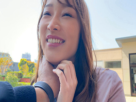 【性欲強め女子限定】パパ活bitch！03 すみれ（29歳）●●信用金庫受付 ーお金じゃない、ハードなSEXお願いします。ー 丹波すみれ サンプル動画サムネイル